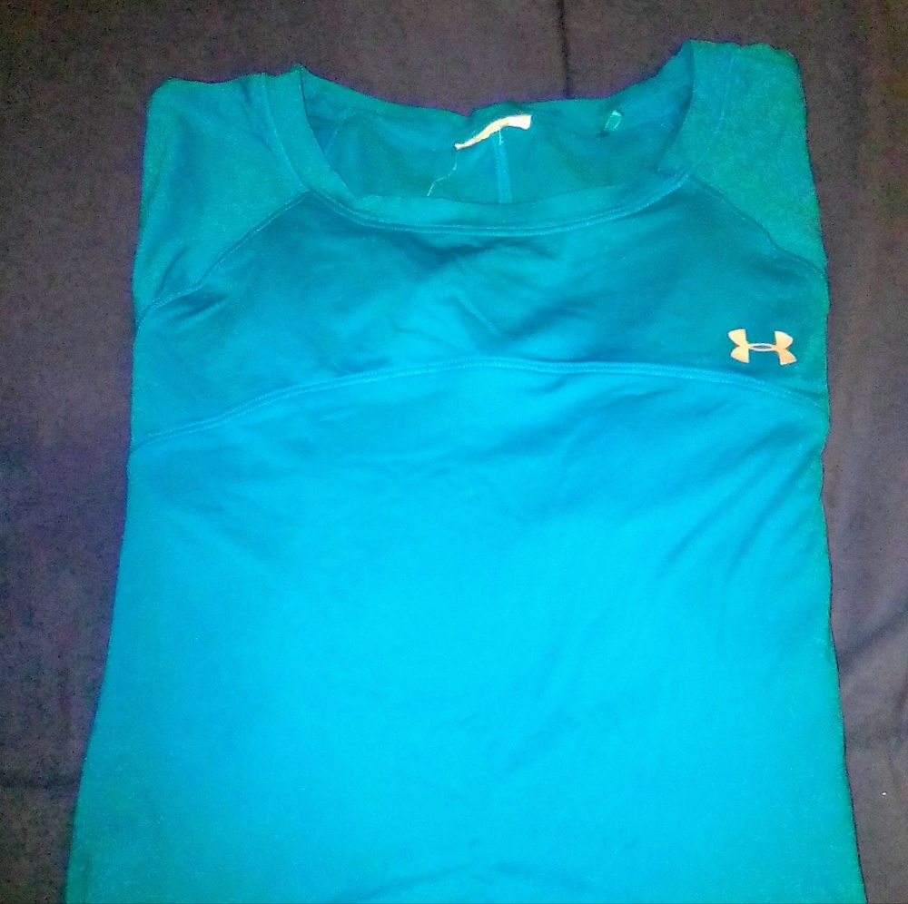 Under armour workout top